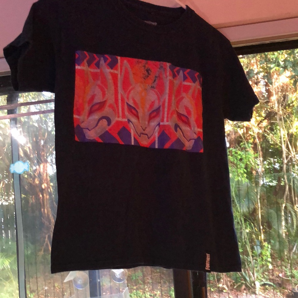 Red and Black Graphic Short Sleeve Tee